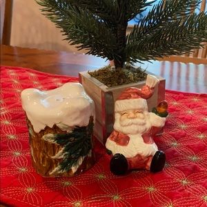 Christmas salt and pepper shakers